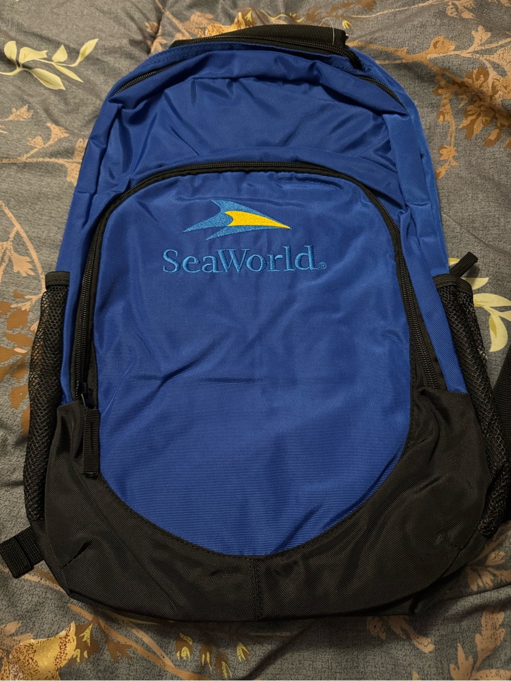 SeaWorld Blue and Black Backpack